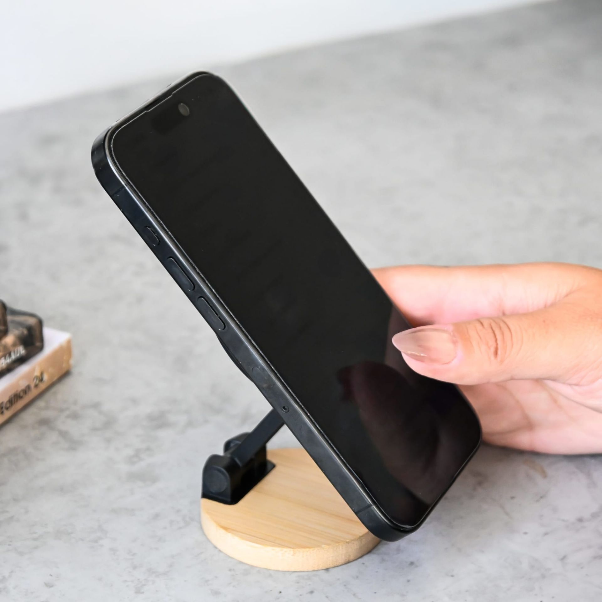 Picture of Kulik Magnetic Phone Holder