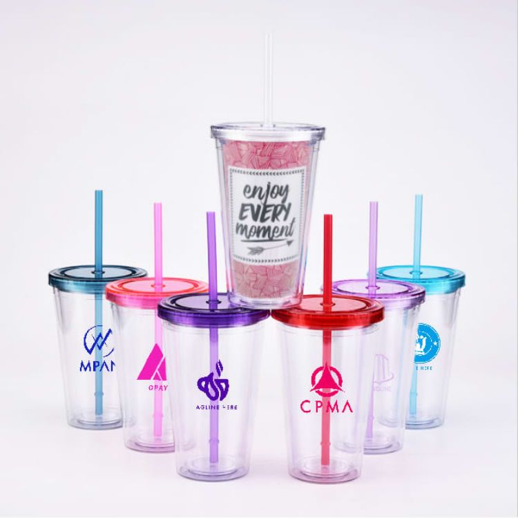 Picture of 16oz Plastic Cups with Lids & Straws