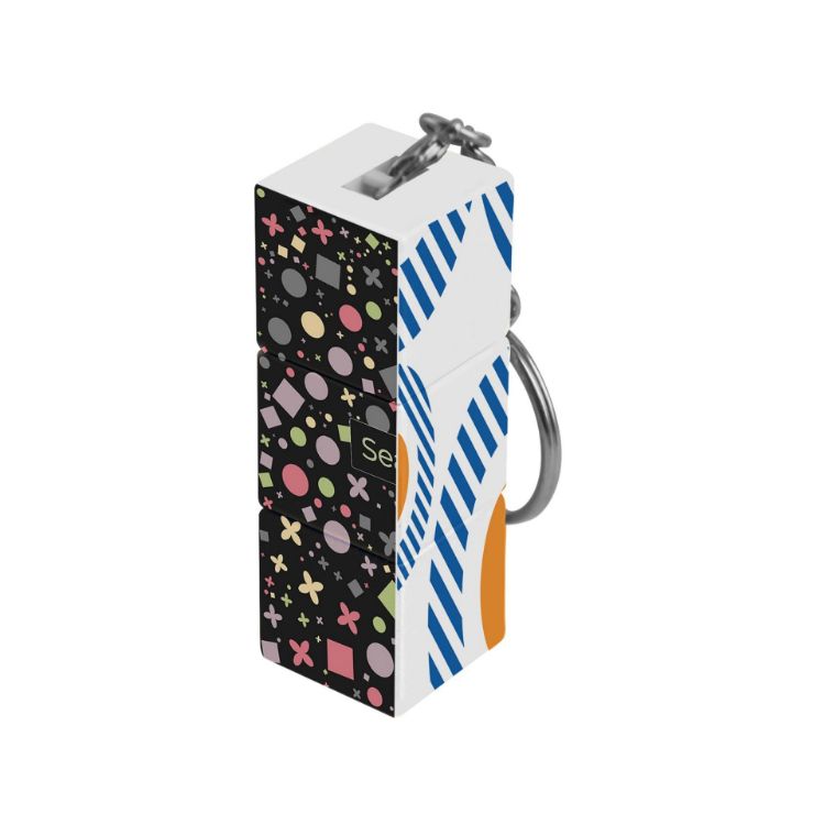 Picture of Custom Square Cube with Keyrings