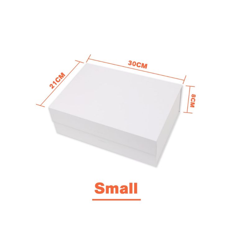 Picture of Small Foldable Magnetic Box with Ribbon