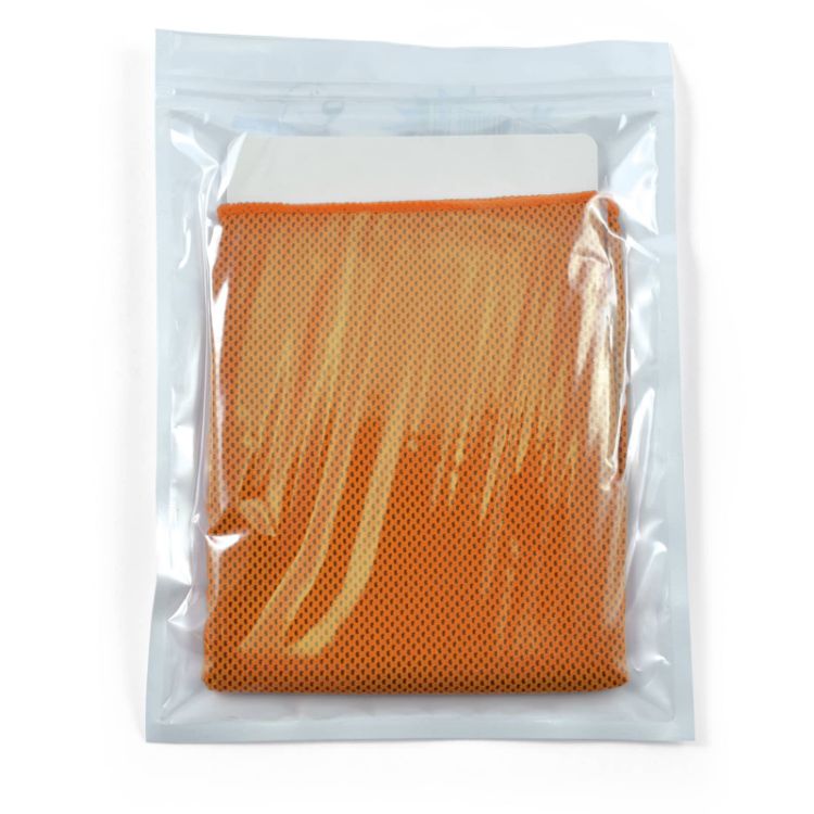 Picture of Chill Cooling Towel in Pouch