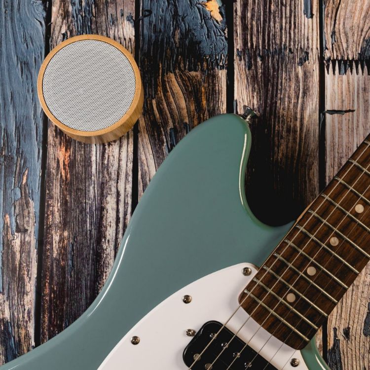 Picture of Freedom Bamboo Bluetooth Speaker