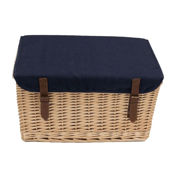 Picture of Trekk Wicker Basket w/ Picnic Table