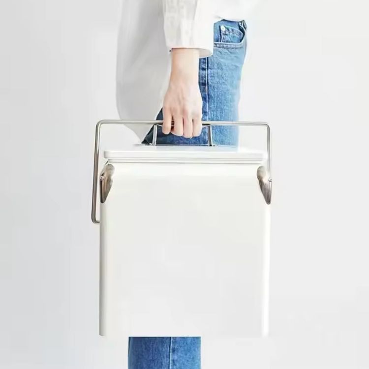 Picture of Retro Metal Ice Cooler Box 13L