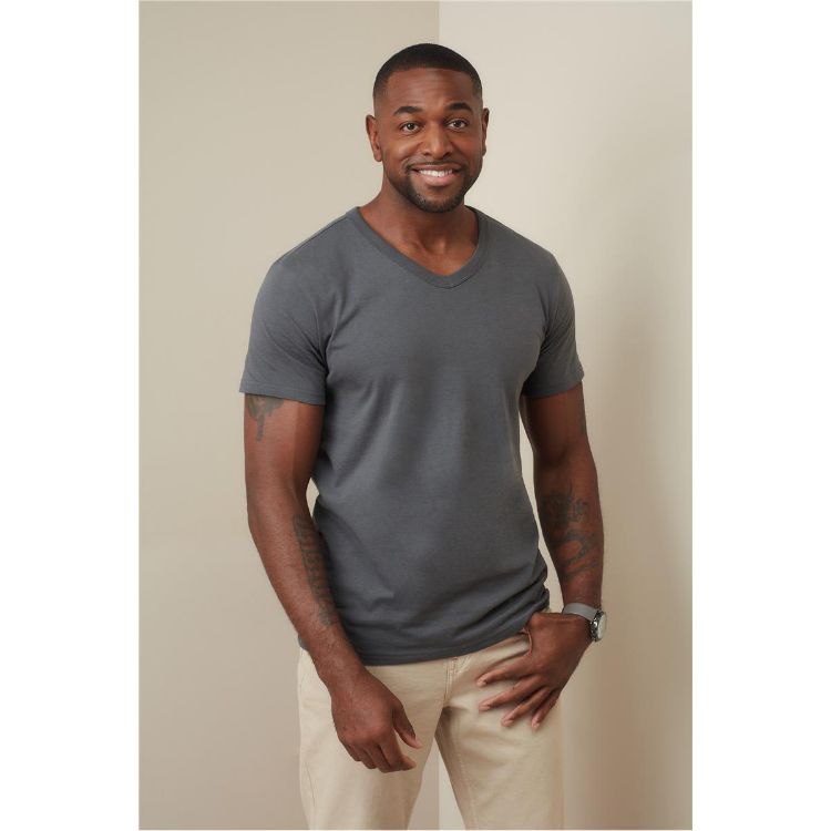 Picture of Men's Ben V-neck