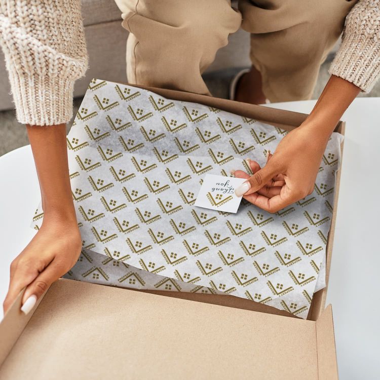 Picture of Custom Tissue Paper with Envelope - White