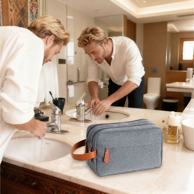 Picture of Classic Toiletry Bag