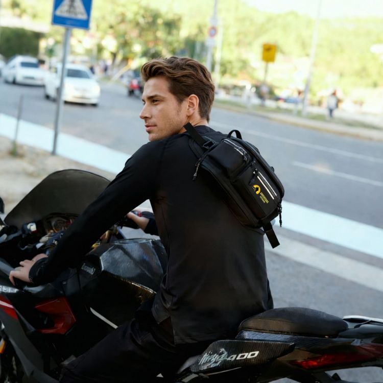 Picture of Expandable Bum Bag