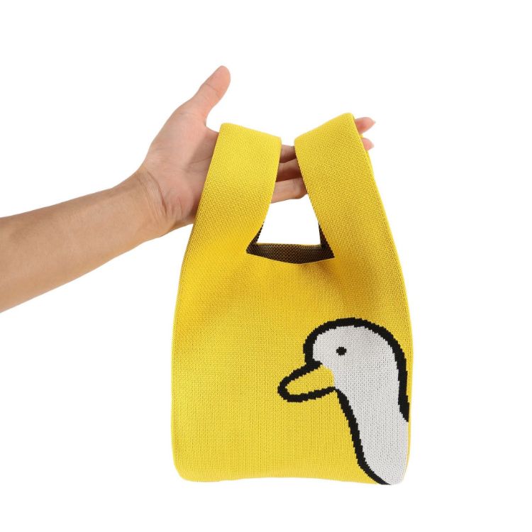 Picture of Knitted Knot Handbag