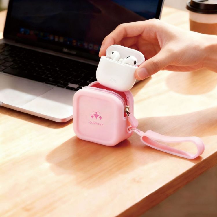 Picture of Square Silicone Coin Pouch