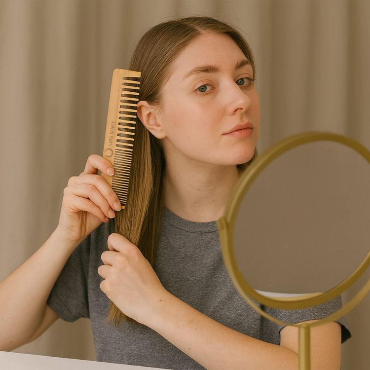 Picture of Blended-Tooth Bamboo Comb