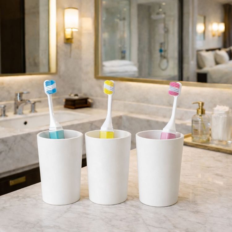 Picture of Square Foldable Handle Toothbrush