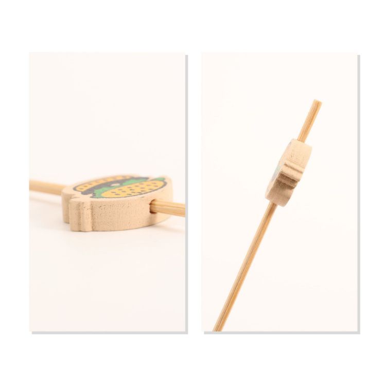 Picture of Pack of 100 Custom Cocktail Bamboo Skewers