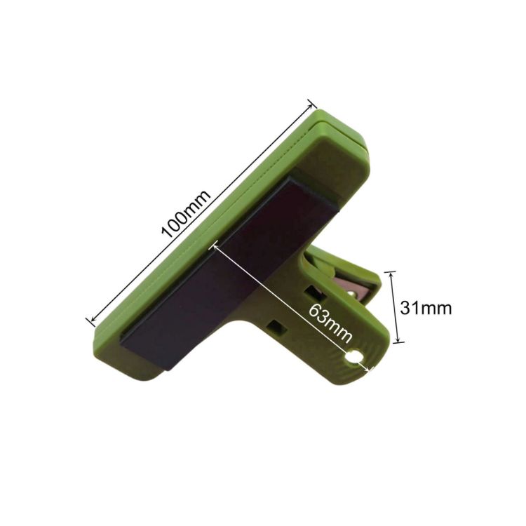 Picture of Plastic Magnetic Clips