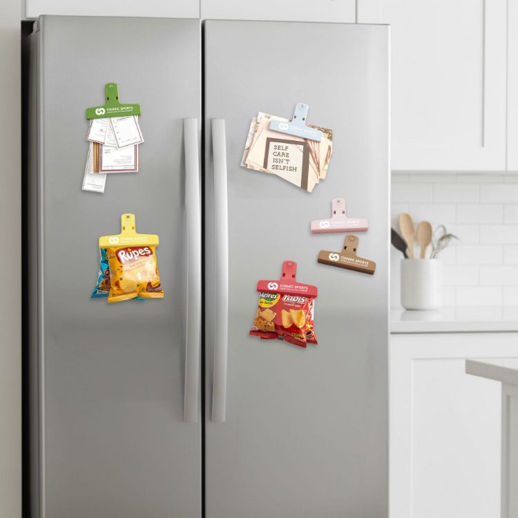 Picture of Plastic Magnetic Clips