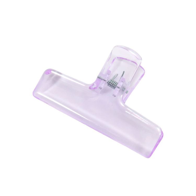 Picture of Translucent Plastic Clips
