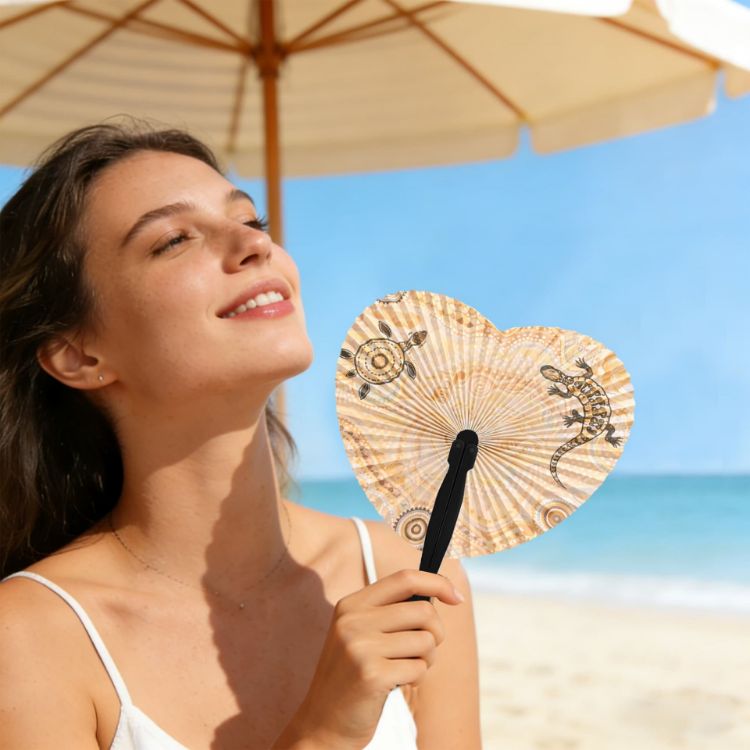 Picture of Heart Shape Plastic Handle Paper Fan