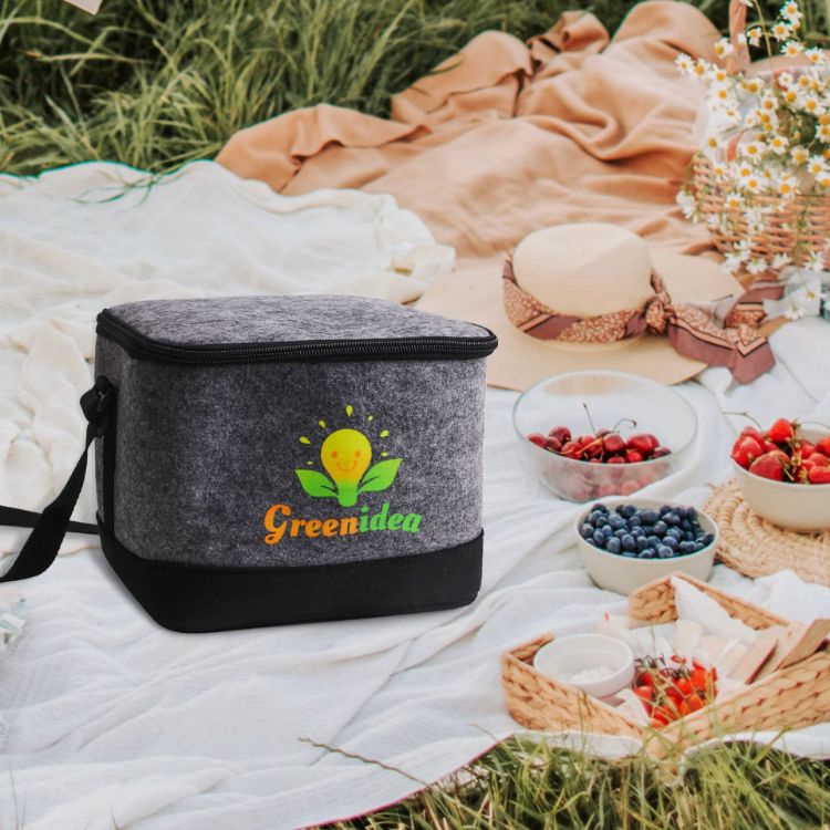 Picture of Felt material Cooler Bag