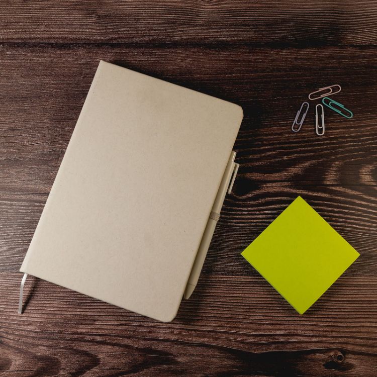Picture of Venture Snowy A5 Notebook