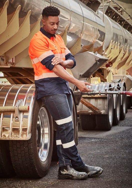 Picture of Mens Bio Motion Taped Stretch Jean