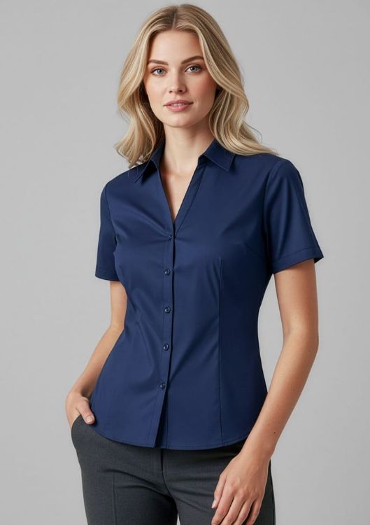 Picture of Womens Metro Short Sleeve Shirt