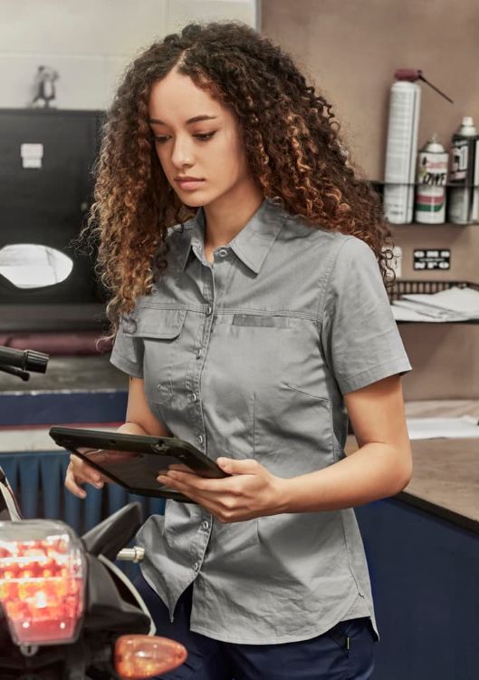 Picture of Womens Lightweight Tradie Short Sleeve Shirt