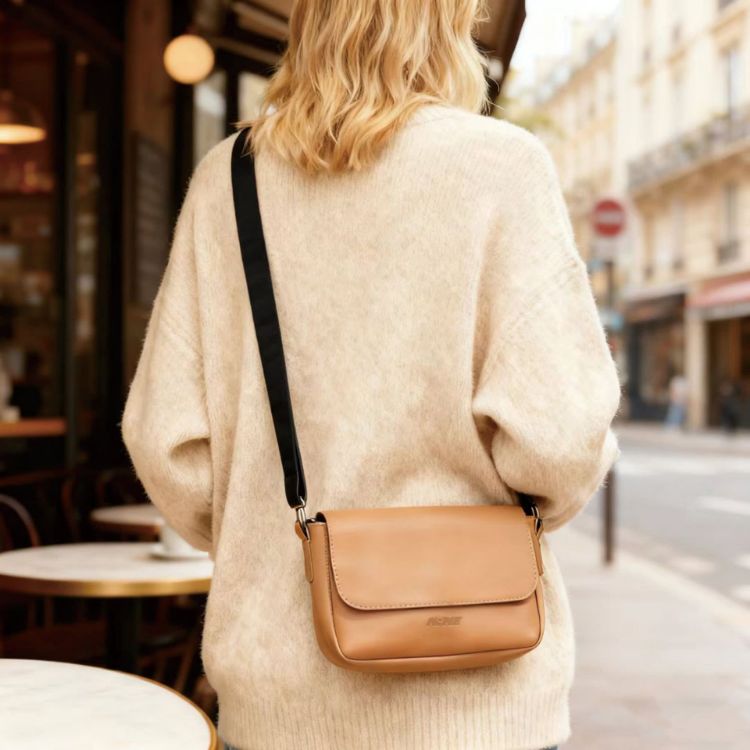 Picture of Polyurethane Shoulder Bag