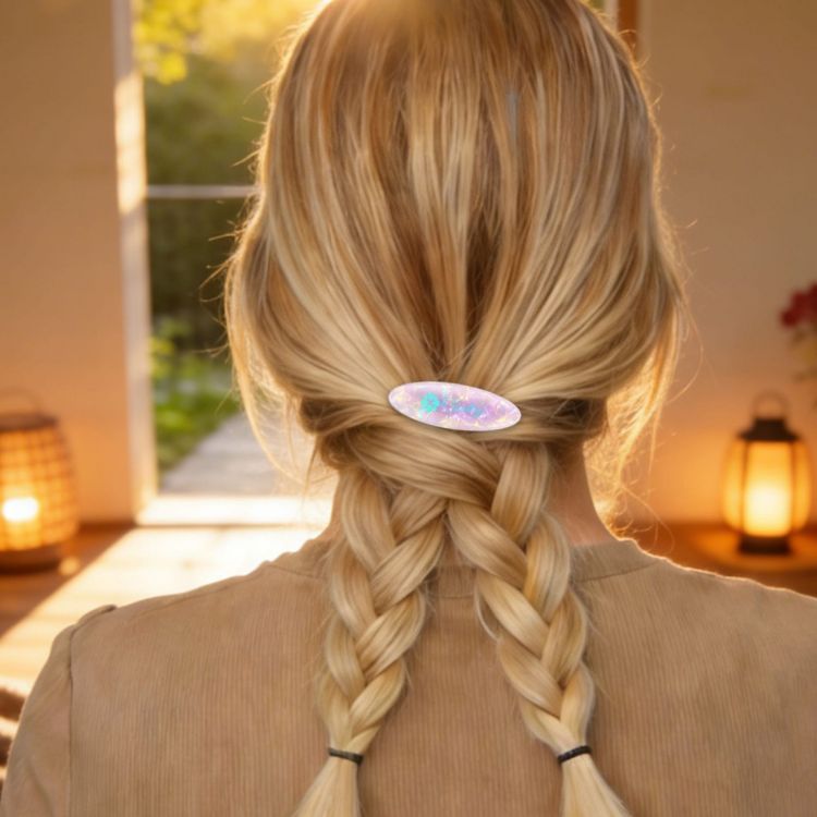 Picture of Oval Iridescent Alligator Hair Clip