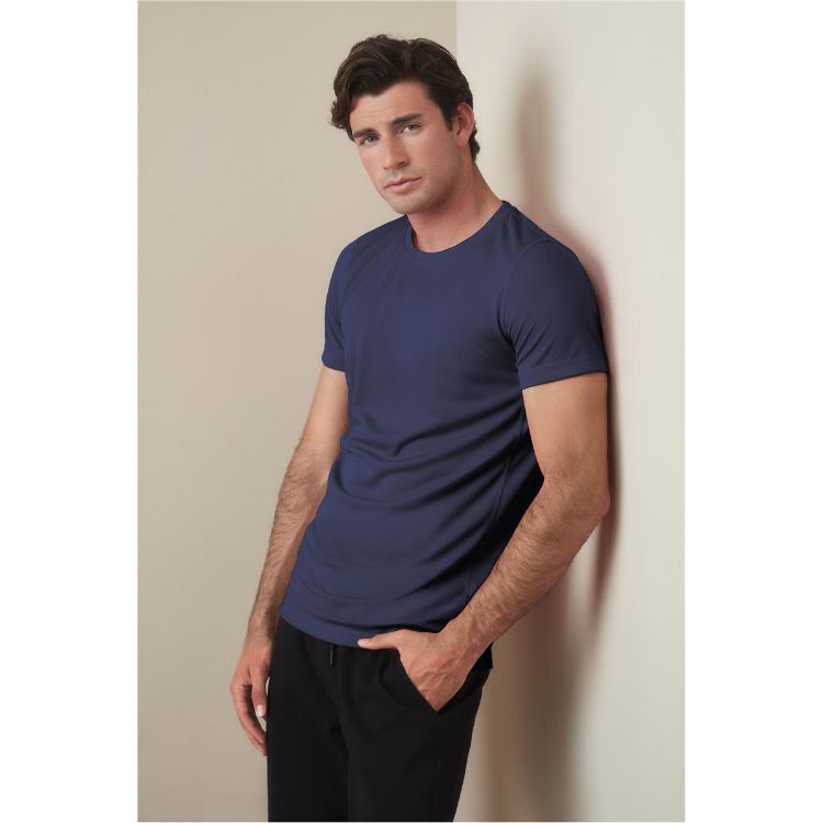 Picture of Men's Active 140 Crew Neck