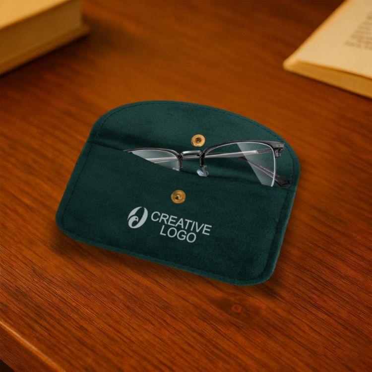 Picture of Velvet Glasses Pouch