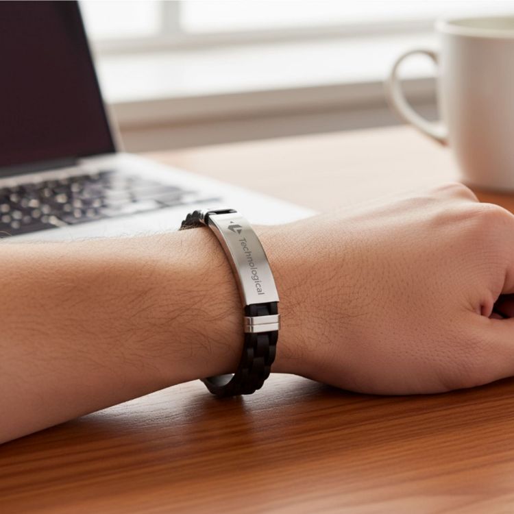 Picture of Stainless Steel Buckle Latch Bracelet
