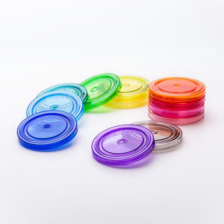 Picture of 16oz Plastic Cups with Lids & Straws
