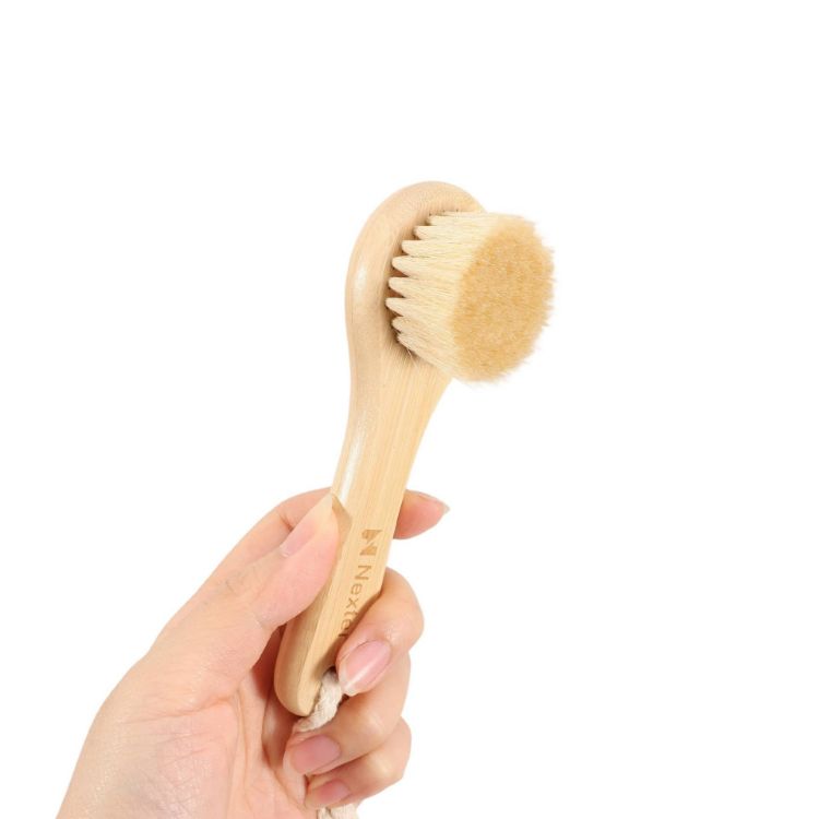 Picture of Natural Wooden Face Brush