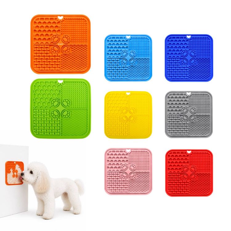 Picture of 4-Section Dog Enrichment Lick Mat