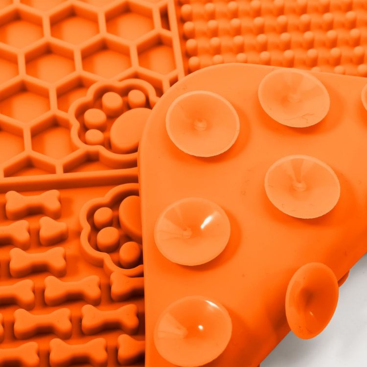 Picture of 4-Section Dog Enrichment Lick Mat