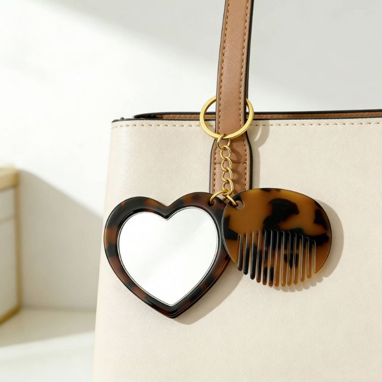Picture of Mini Acetate Mirror Comb Keyring