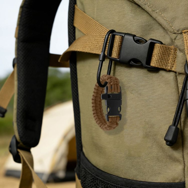 Picture of Paracord Bracelet With Whistle