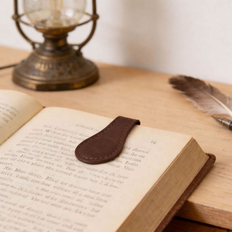 Picture of PU Leather Magnetic Bookmark