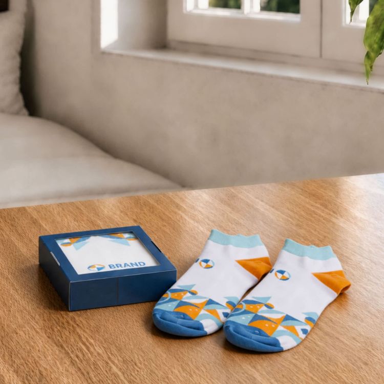 Picture of Custom Flip-Top Gift Box with Square Window