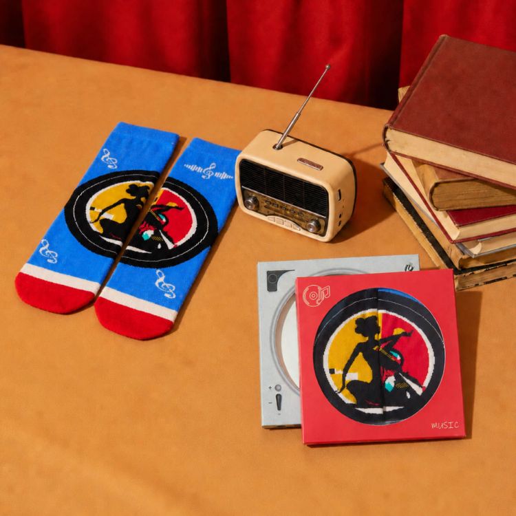 Picture of Custom CD-Style Gift Box