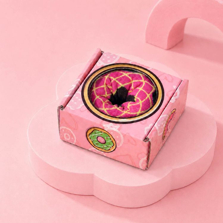 Picture of Small Custom Gift Box with Round Window