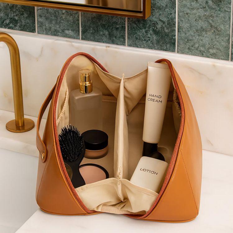 Picture of Verona Essentials Bag