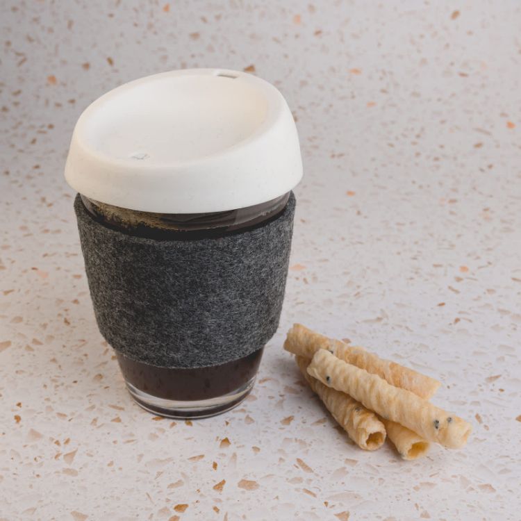 Picture of Vienna Coffee Cup / Silicone Lid / RPET Band