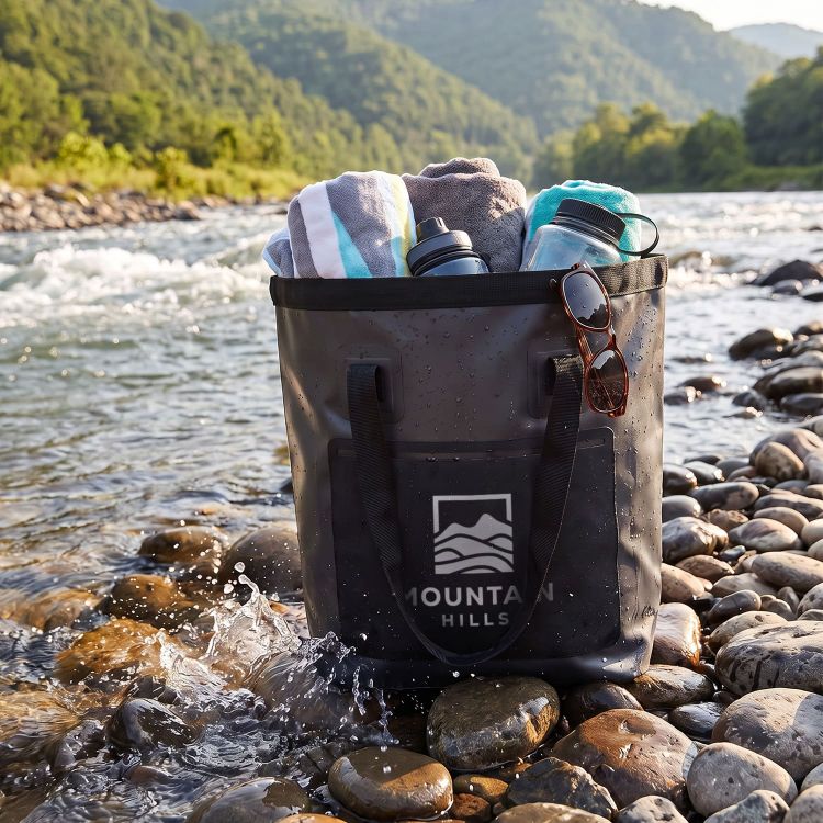 Picture of Frontier Bucket Bag