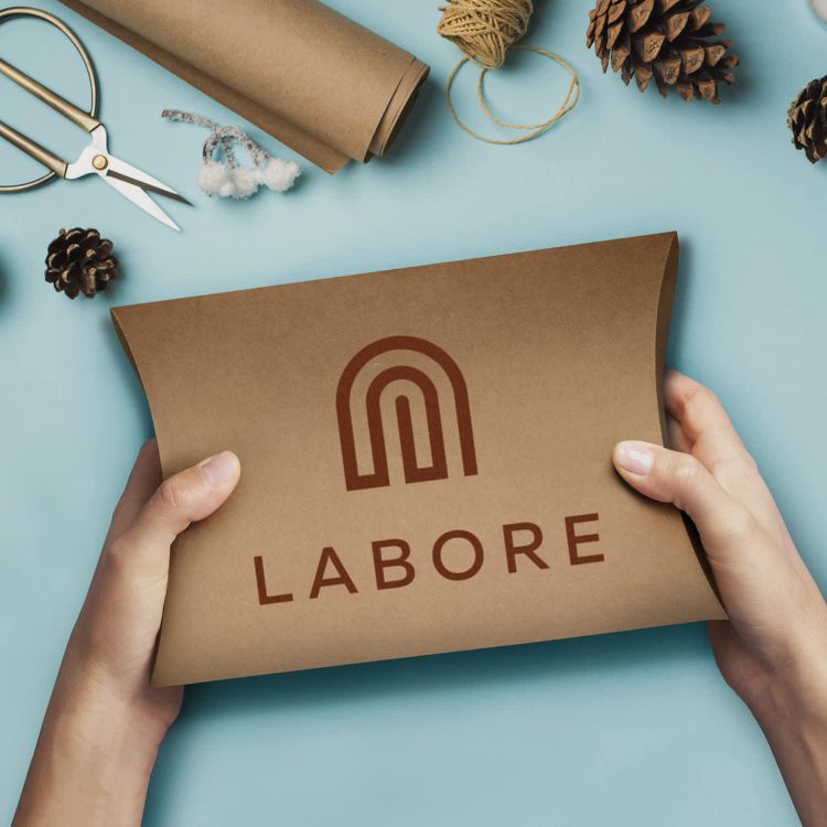 Picture of Pillow Box - Extra Large