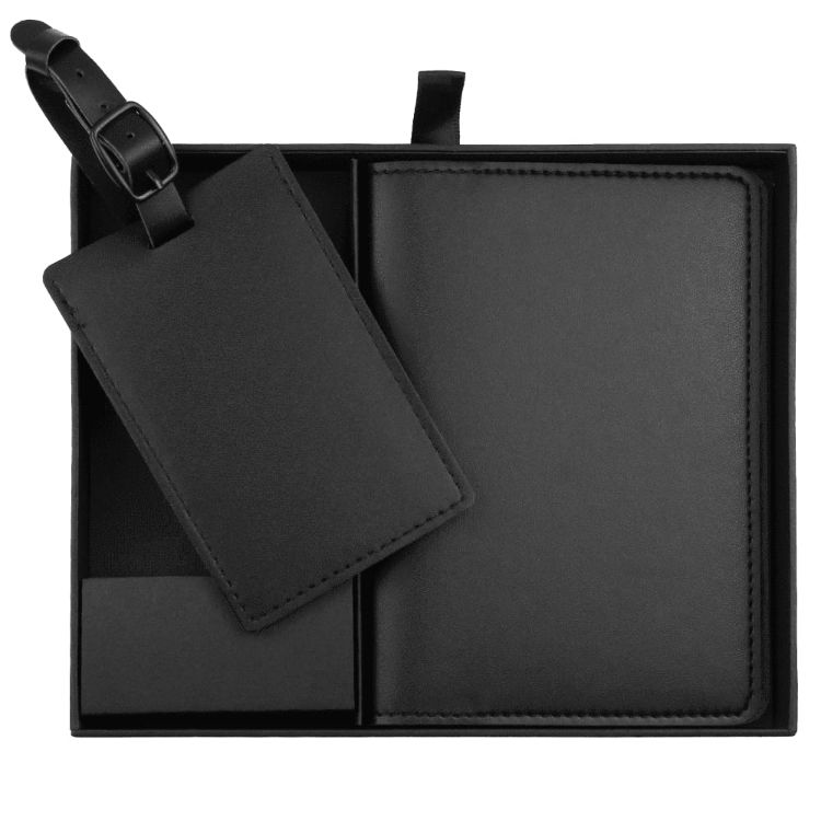 Picture of Pineapple Leather Travel Gift Set