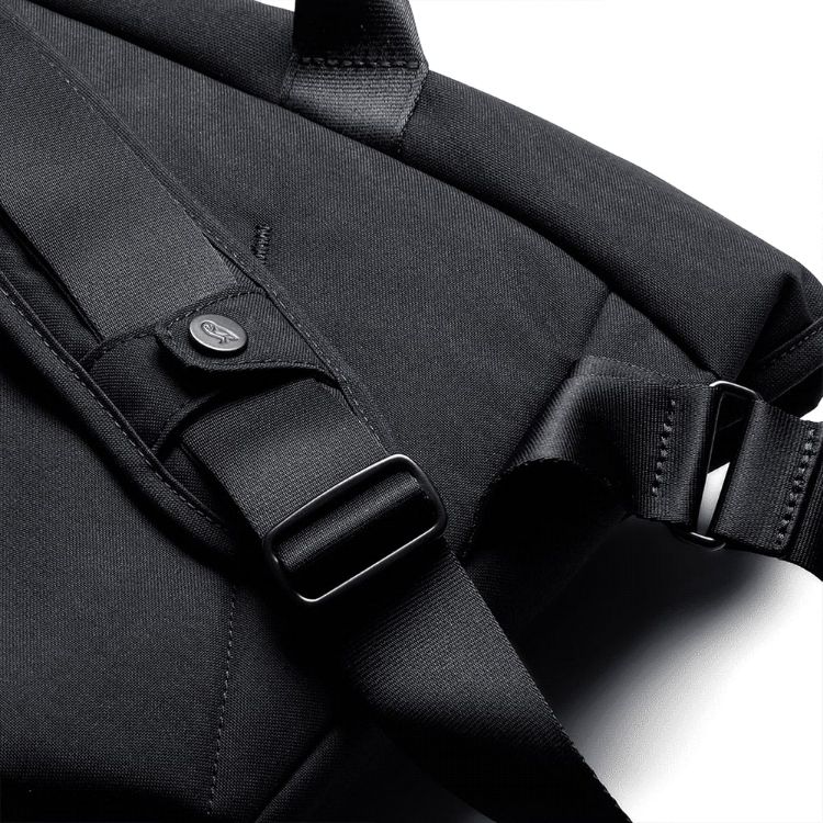 Picture of Bellroy Classic Messenger 13L