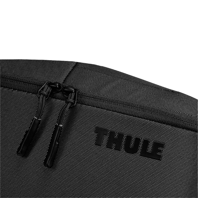 Picture of Thule Subterra 2 Toiletry Bag w/ Removable Pouch
