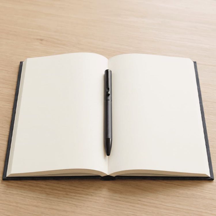 Picture of Verton Recycled Aluminium Twist Ballpoint Pen