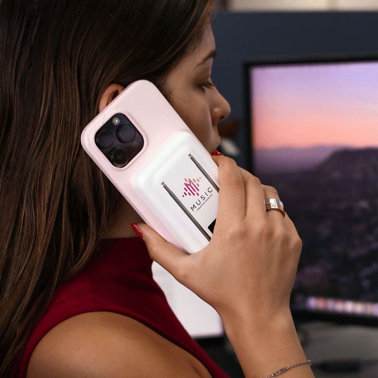 Picture of Magnetic Power Bank w/ Phone Stand 10000 mAh